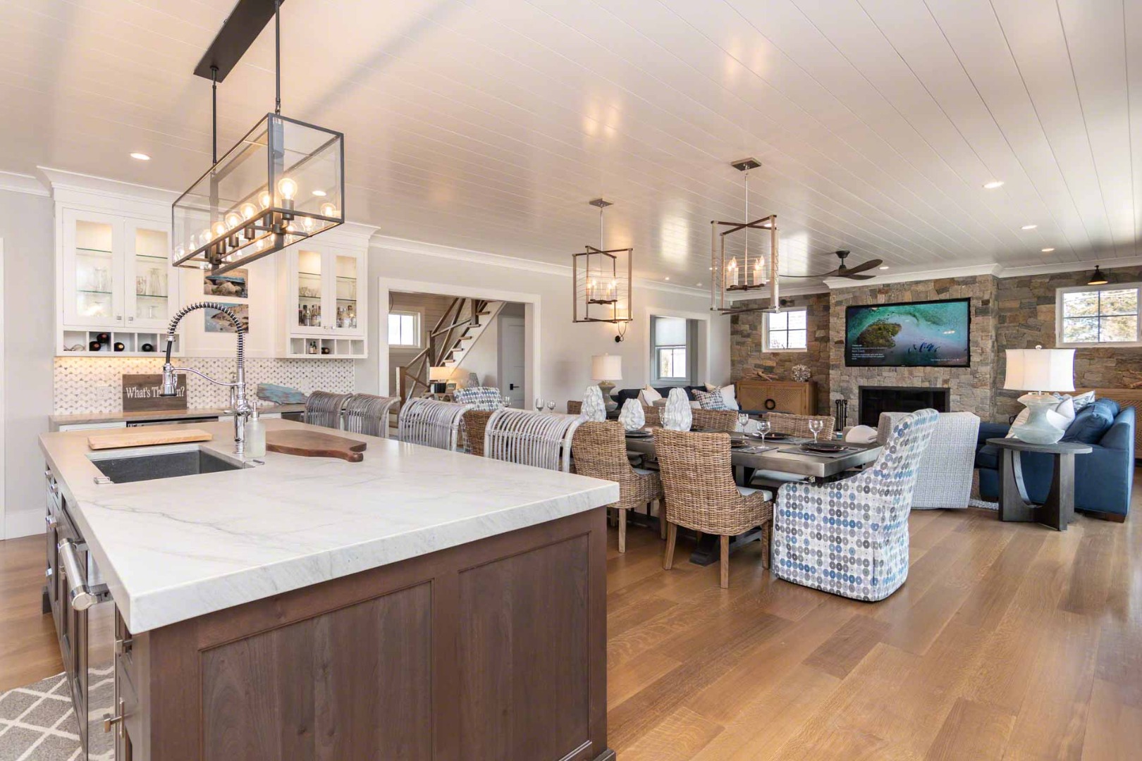 17 Town Lot Road Edgartown, MA 02539 - Photo 12 of 43