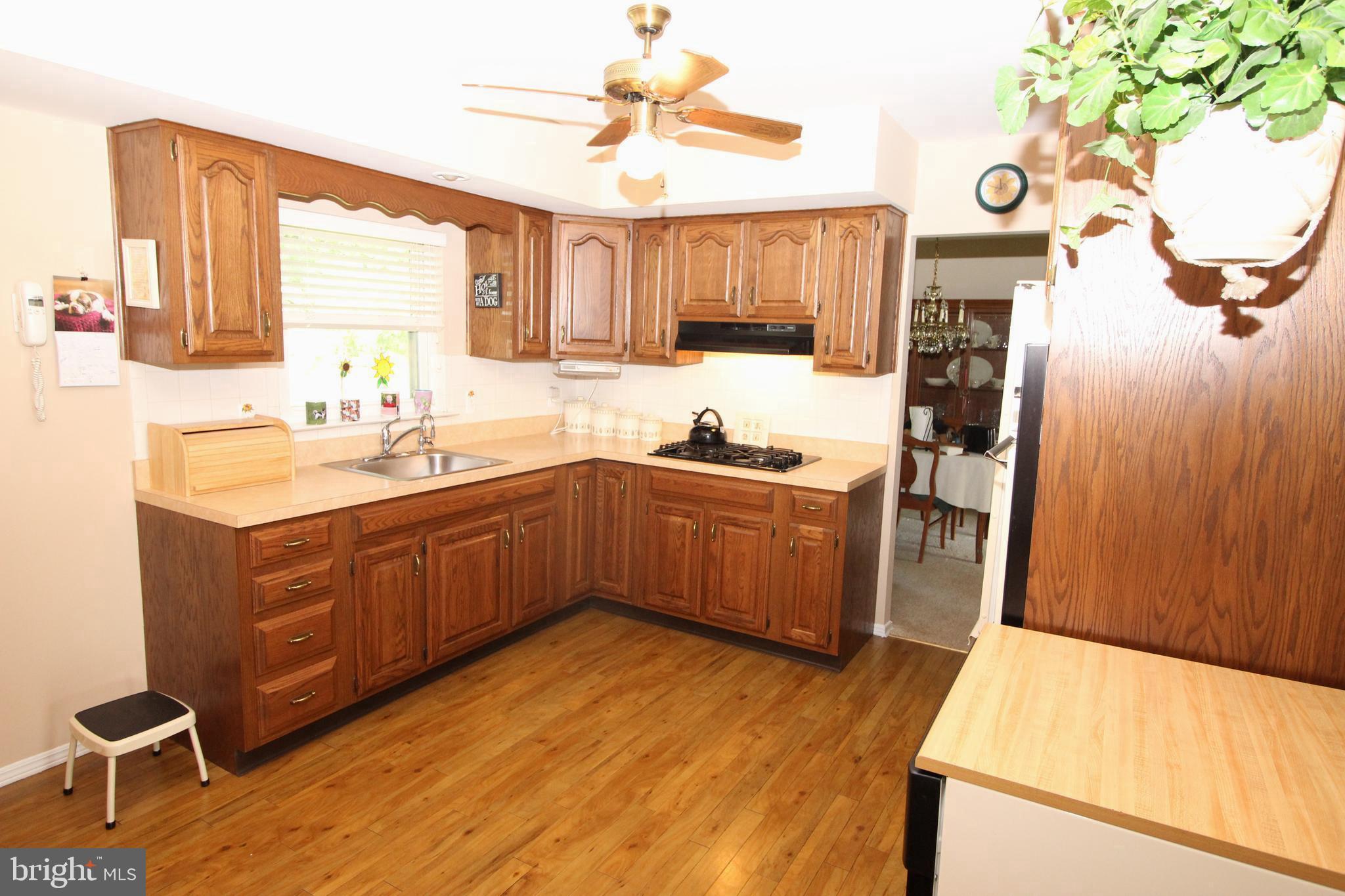 202 Centennial Road Warminster, PA 18974 - Photo 12 of 45 Gallery Image 12