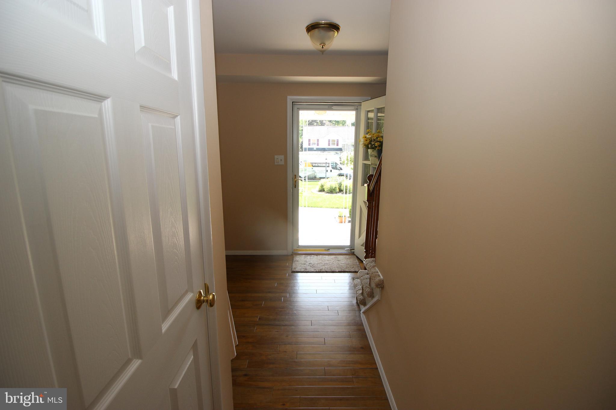 202 Centennial Road Warminster, PA 18974 - Photo 29 of 45 Gallery Image 29