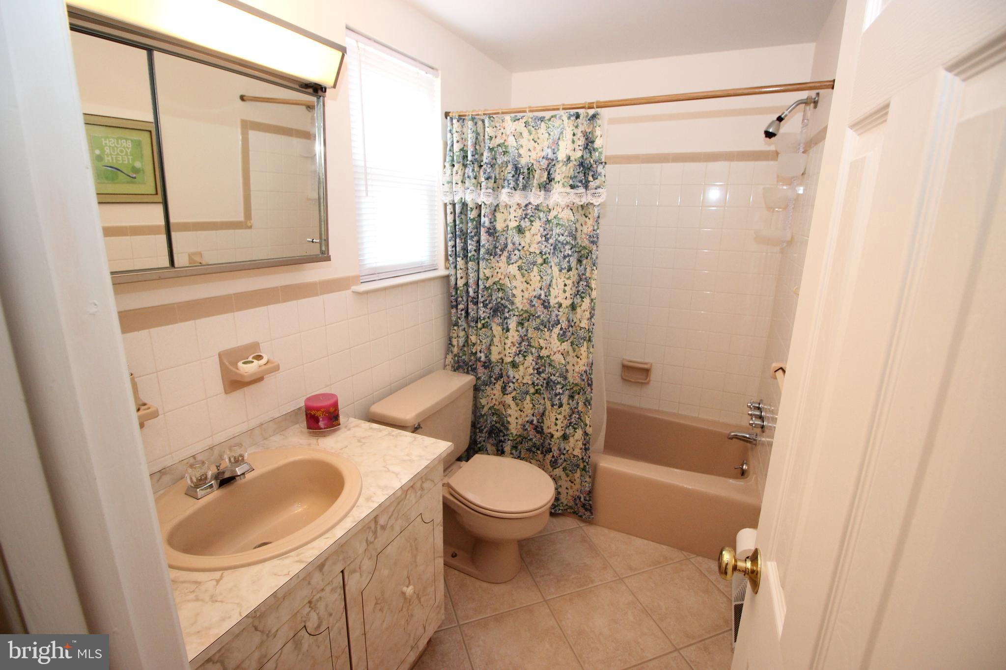 202 Centennial Road Warminster, PA 18974 - Photo 44 of 45 Gallery Image 44