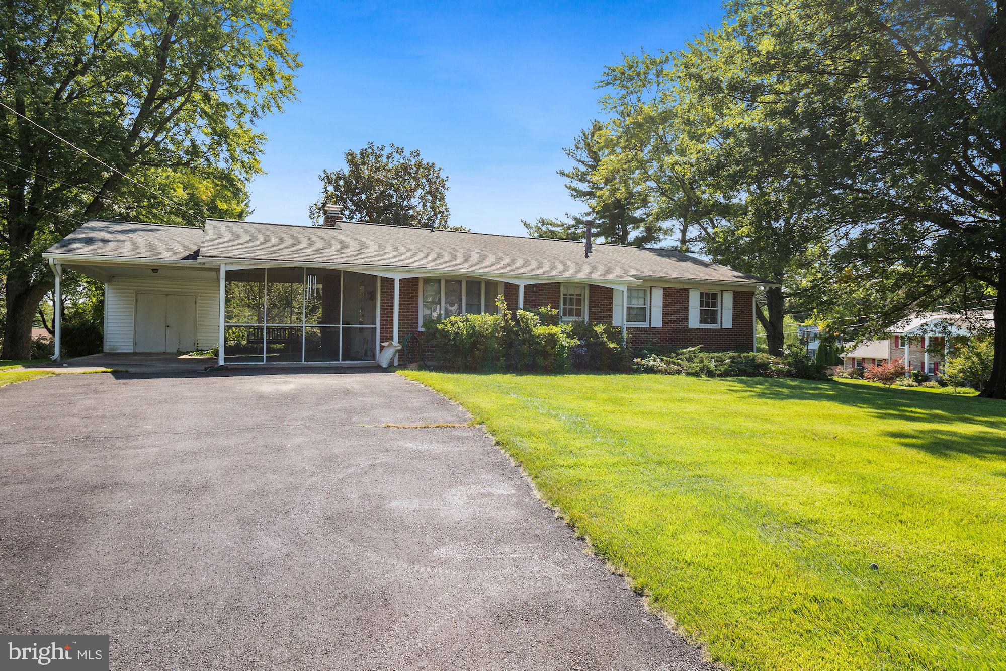 7308 Miller Fall Road Rockville, MD 20855 - Photo 3 of 36 Gallery Image 3
