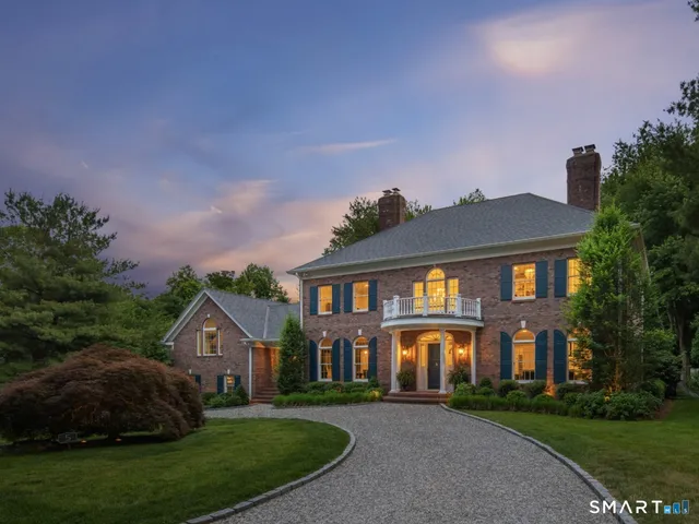 $4,395,000 | 5 Shields Lane, Darien, CT 06820
