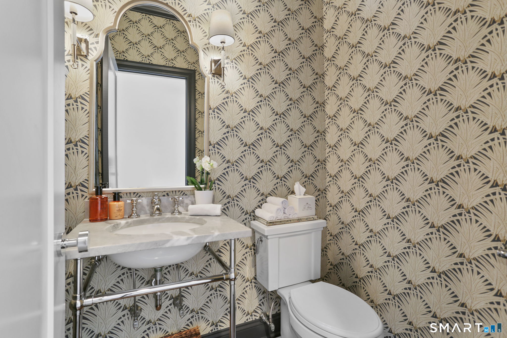 5 Shields Lane Darien, CT 06820 - Photo 12 of 40