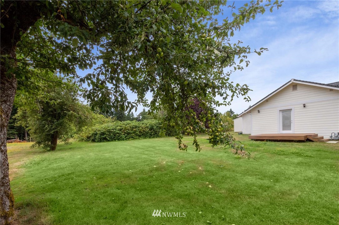 5313 Erlands Point Road Northwest Bremerton, WA 98312 - Photo 17 of 20 Gallery Image 17