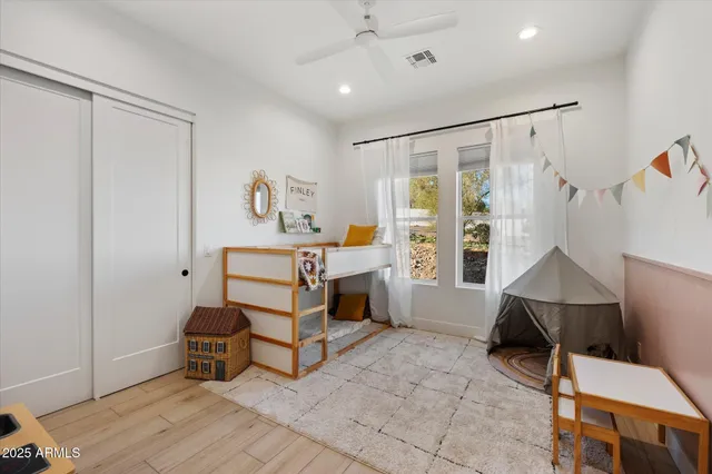 a view of a storage & utility room with washer and dryer
