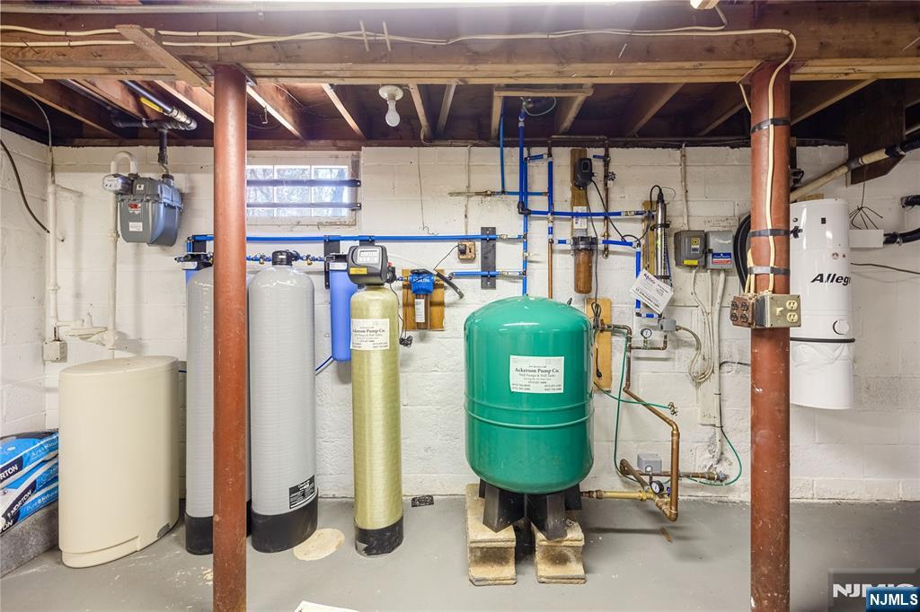 886 High Mountain Road Franklin Lakes, NJ 07417 - Photo 28 of 31