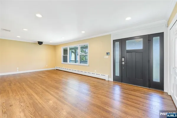 $5,000 | 886 High Mountain Road, Franklin Lakes, NJ 07417
