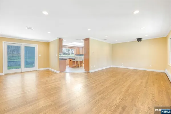 $5,000 | 886 High Mountain Road, Franklin Lakes, NJ 07417