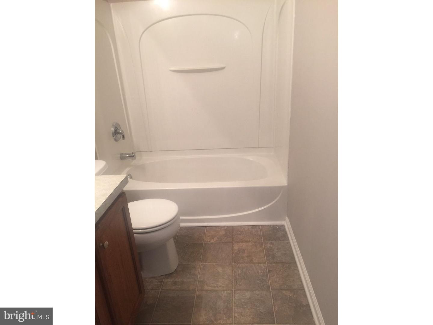 182 Natalie Road Delran, NJ 08075 - Photo 8 of 20