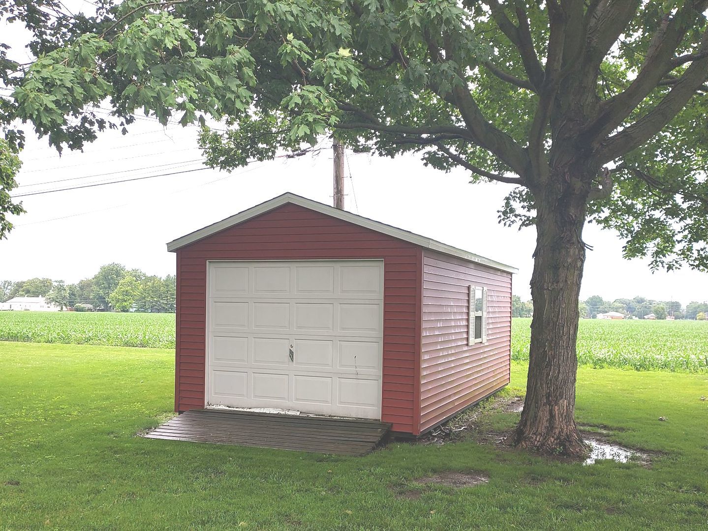 34 Walnut Circle Tuscola, IL 61953 - Photo 2 of 25