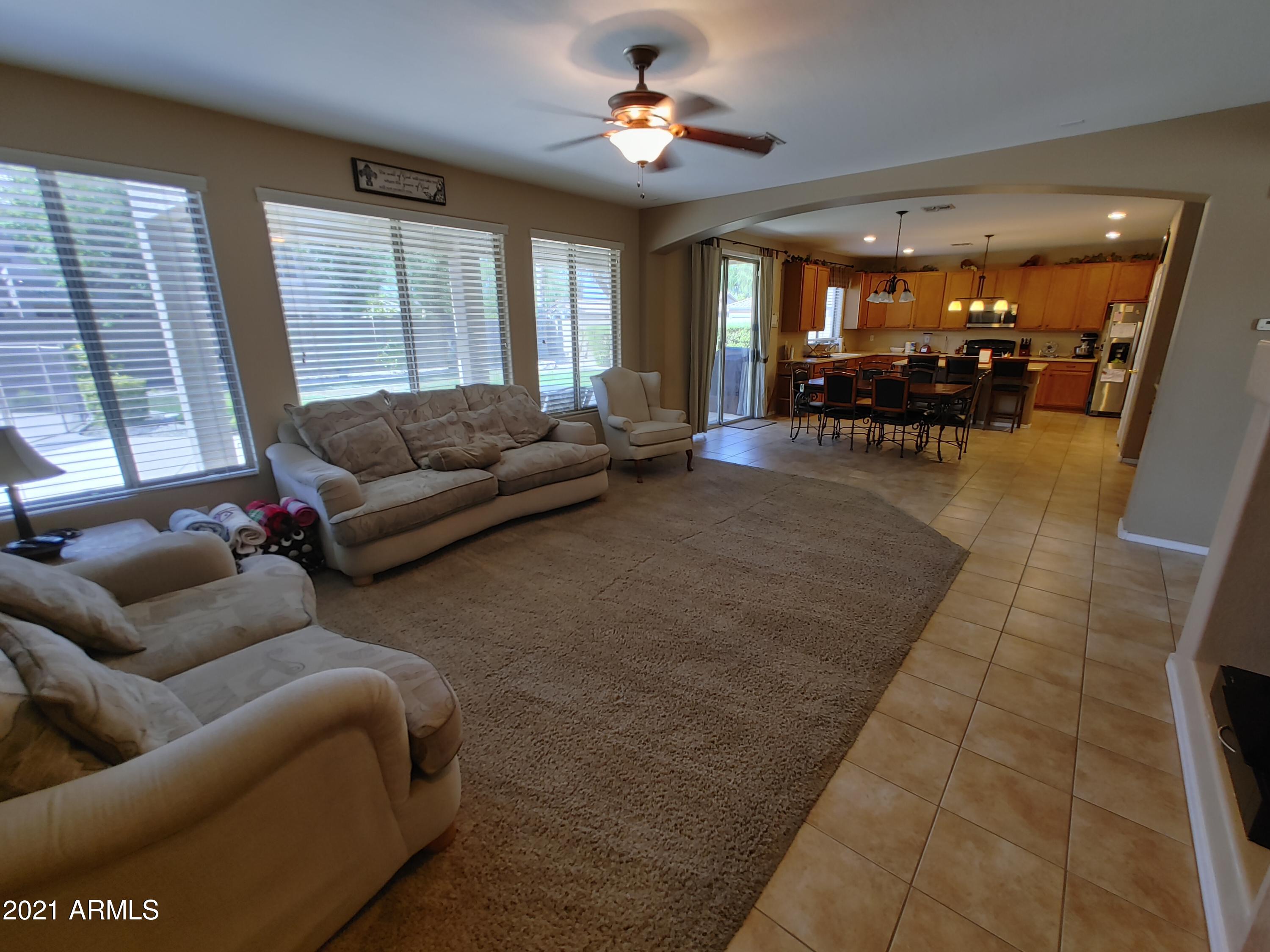 281 East Hopkins Road Gilbert, AZ 85295 - Photo 10 of 37 0630210937d_HDR