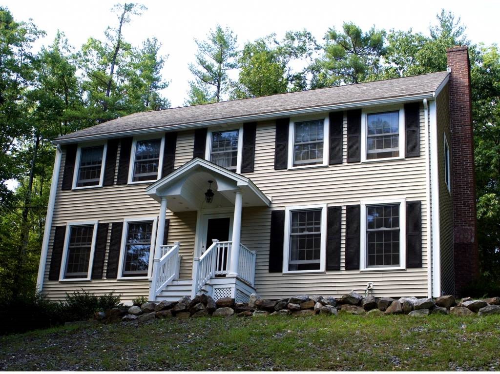 43 Ministerial Road Windham, NH 03087 - Photo 1 of 36