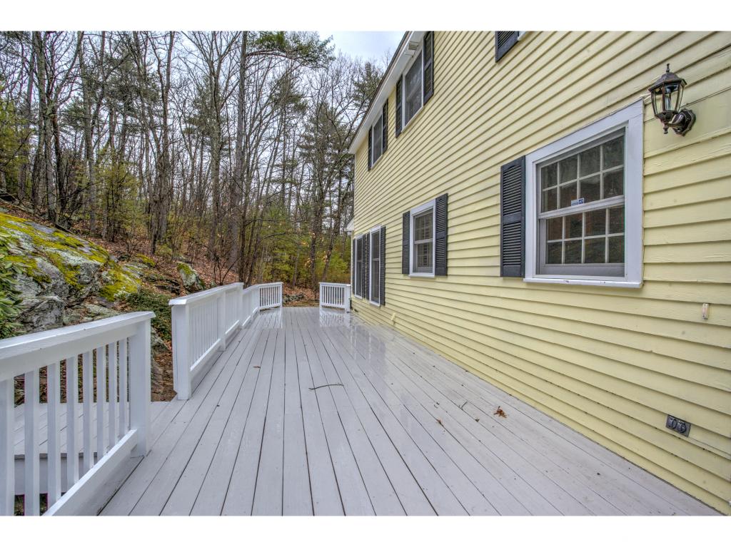 43 Ministerial Road Windham, NH 03087 - Photo 4 of 36