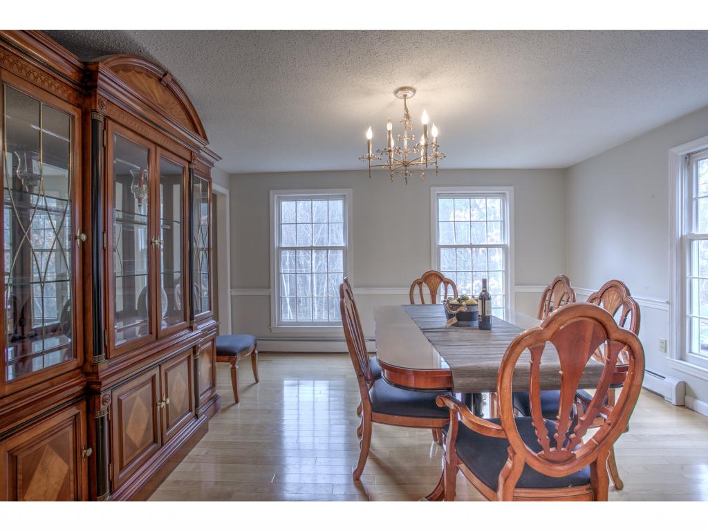 43 Ministerial Road Windham, NH 03087 - Photo 8 of 36