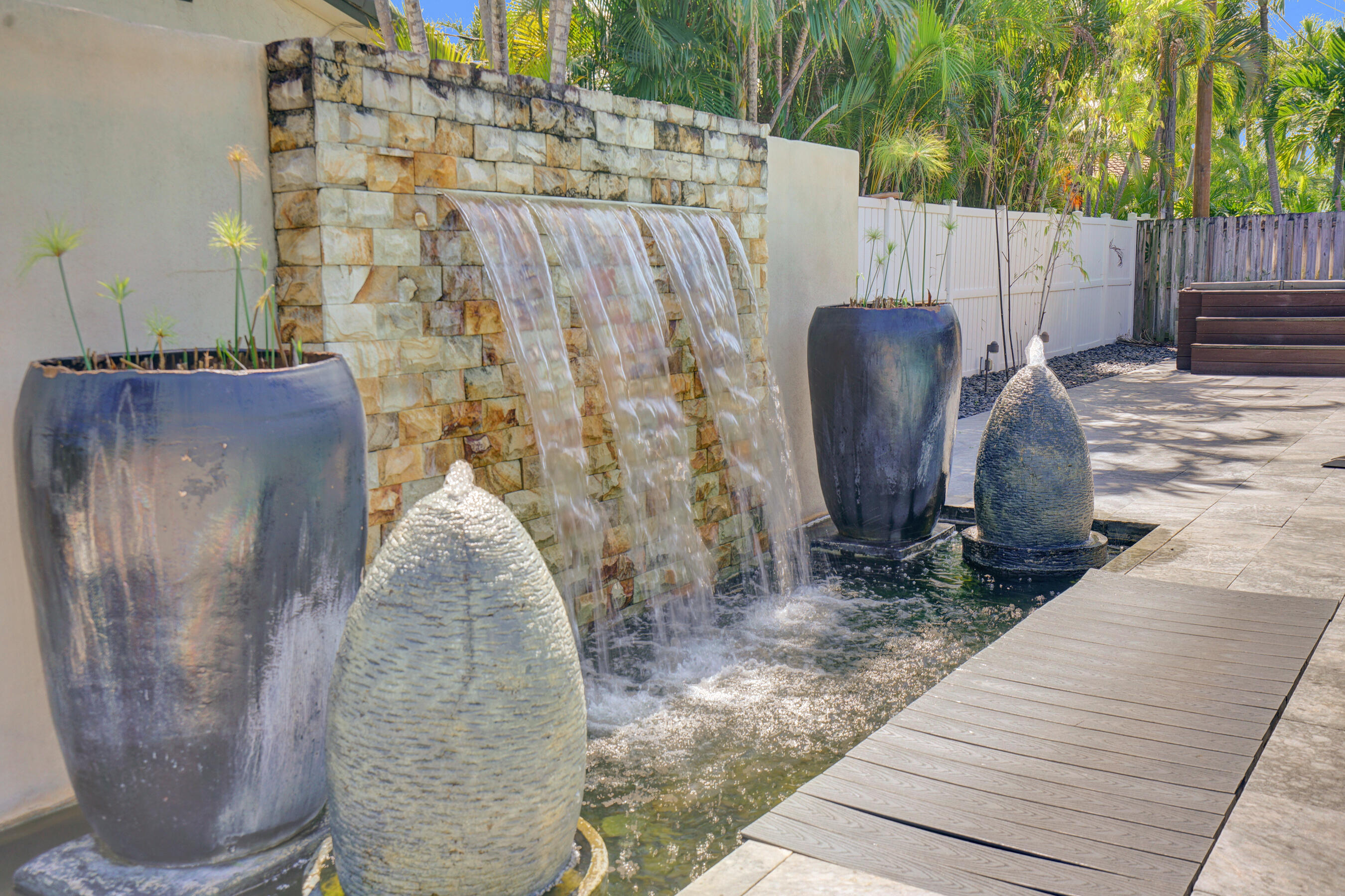 2750 Northeast 45th Street Lighthouse Point, FL 33064 - Photo 38 of 60 Waterfall