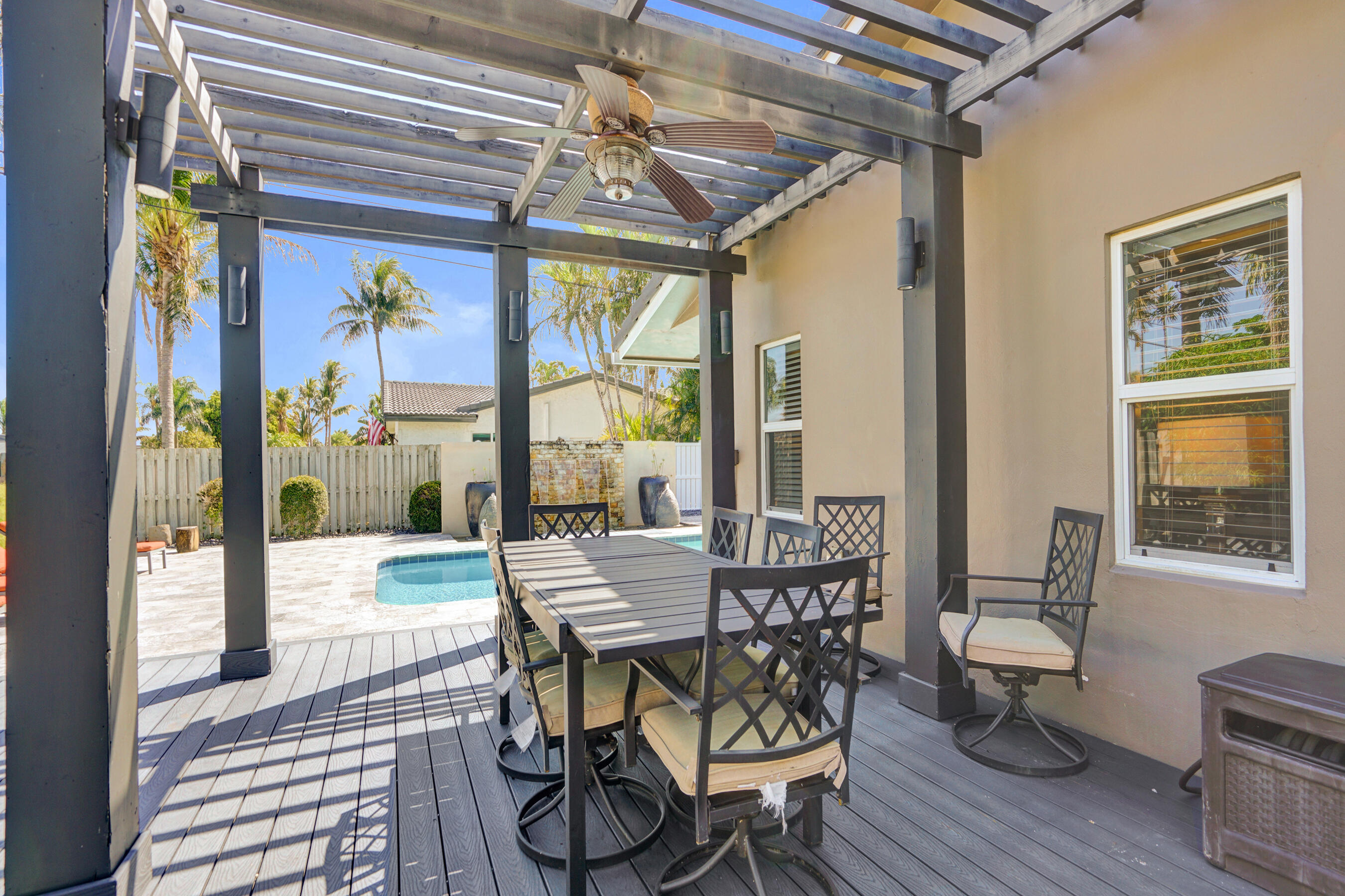 2750 Northeast 45th Street Lighthouse Point, FL 33064 - Photo 44 of 60 Trex Deck w/ Pregola