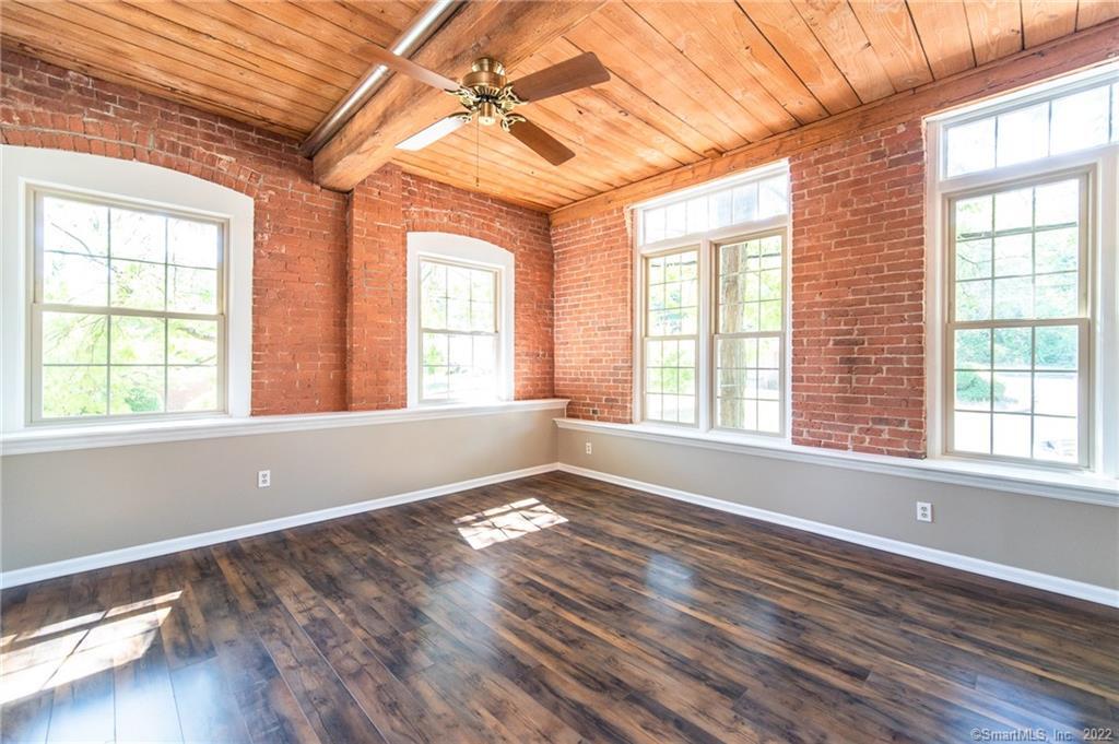 319 New Britain Road, Unit 213 Berlin, CT 06037 - Photo 1 of 1 Gallery Image 1