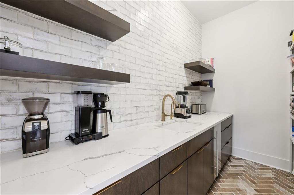 1025 Reed Farm Lane Roswell, GA 30076 - Photo 16 of 54