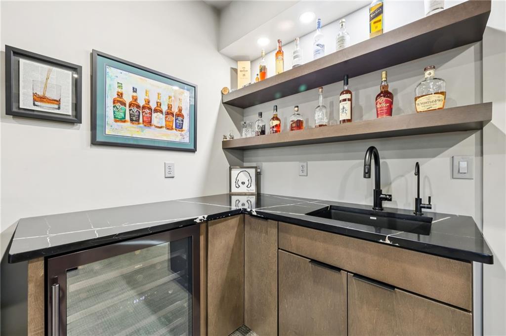 1025 Reed Farm Lane Roswell, GA 30076 - Photo 38 of 54