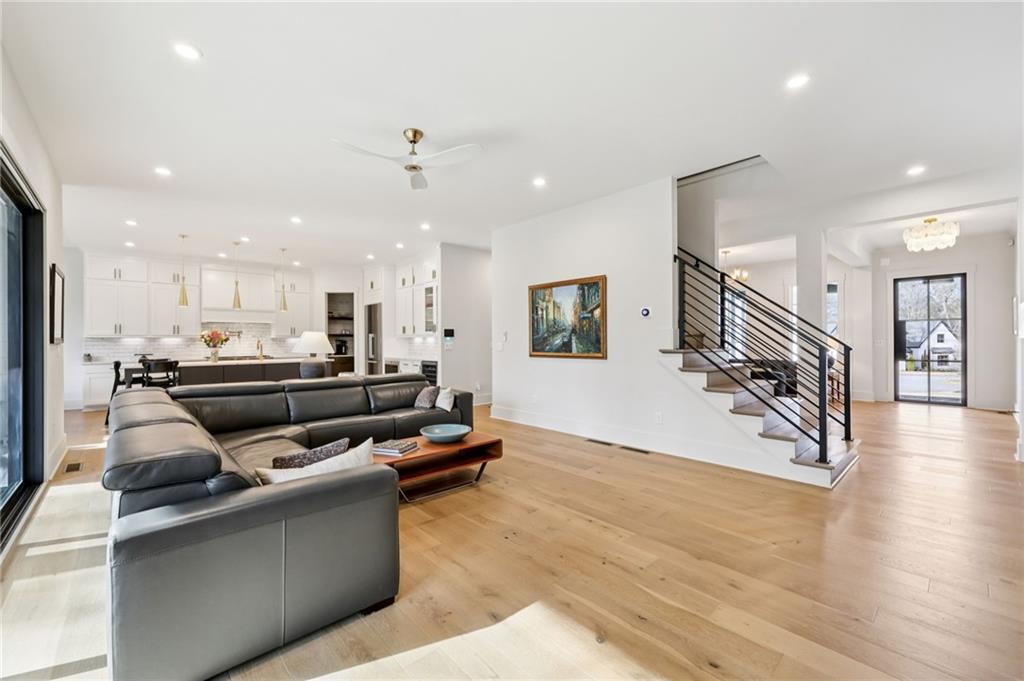 1025 Reed Farm Lane Roswell, GA 30076 - Photo 9 of 54