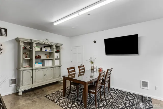 $999,000 | Undisclosed Address, Chehalis, WA 98532