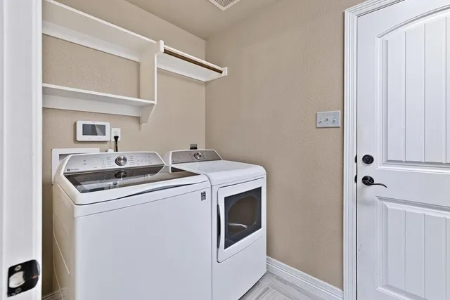 a view of a hallway with closet