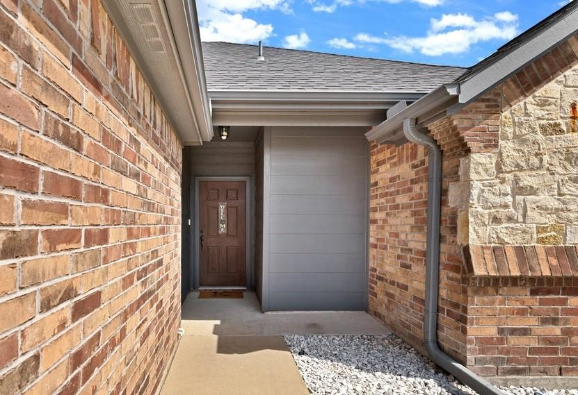 118 Cherokee Street Greenville, TX 75402 - Photo 2 of 19