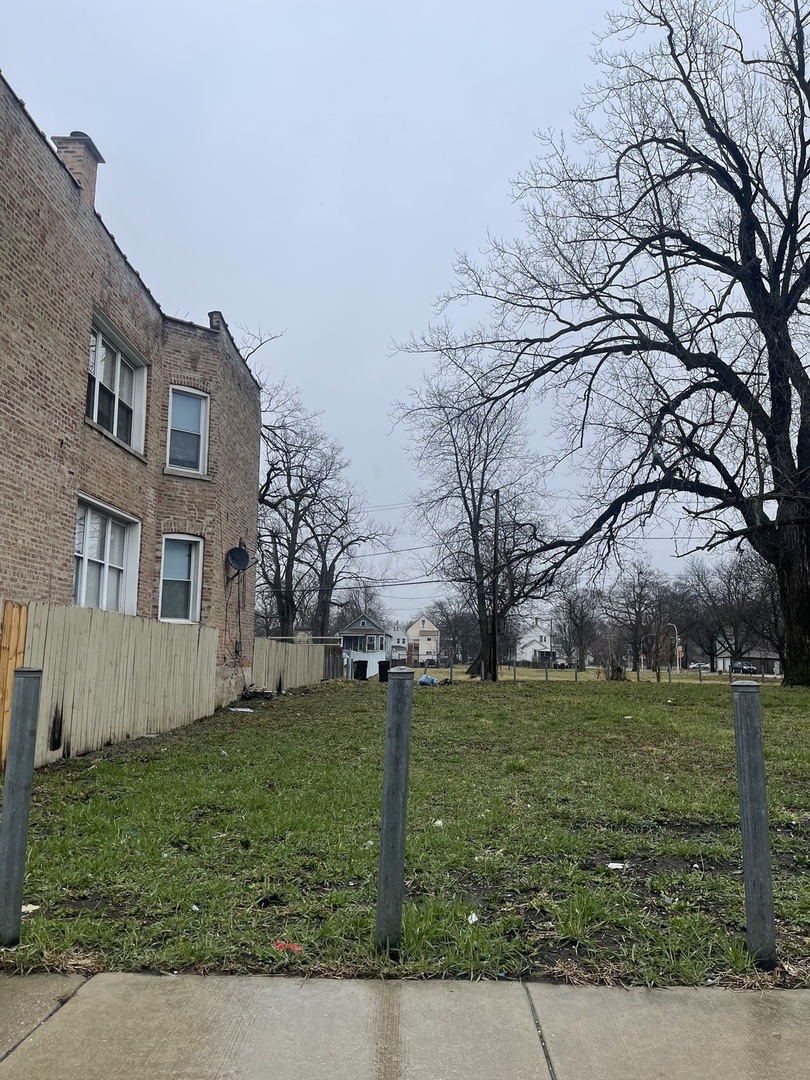 5950 South Racine Avenue Chicago, IL 60636 - Photo 4 of 7 Gallery Image 4