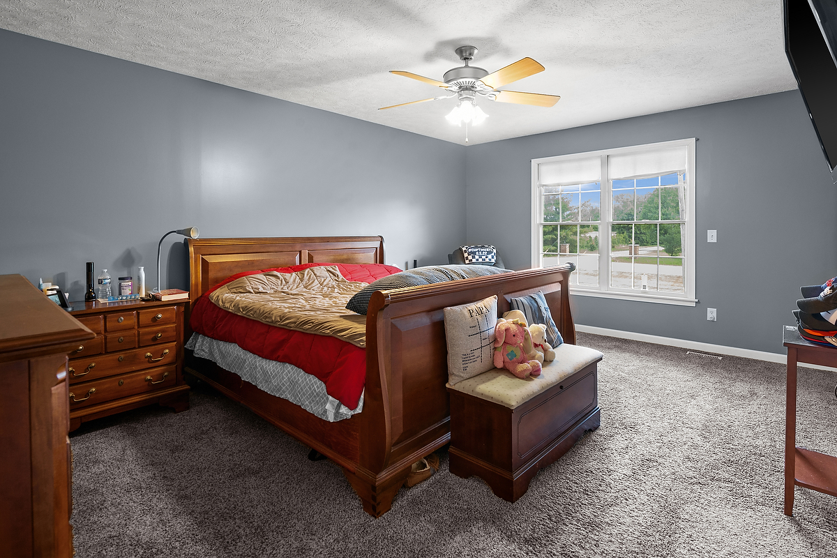 421 Sunset Drive Colfax, IL 61728 - Photo 18 of 44