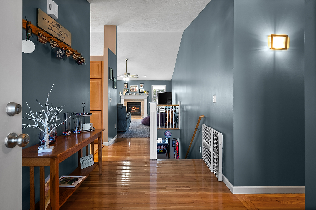 421 Sunset Drive Colfax, IL 61728 - Photo 2 of 44