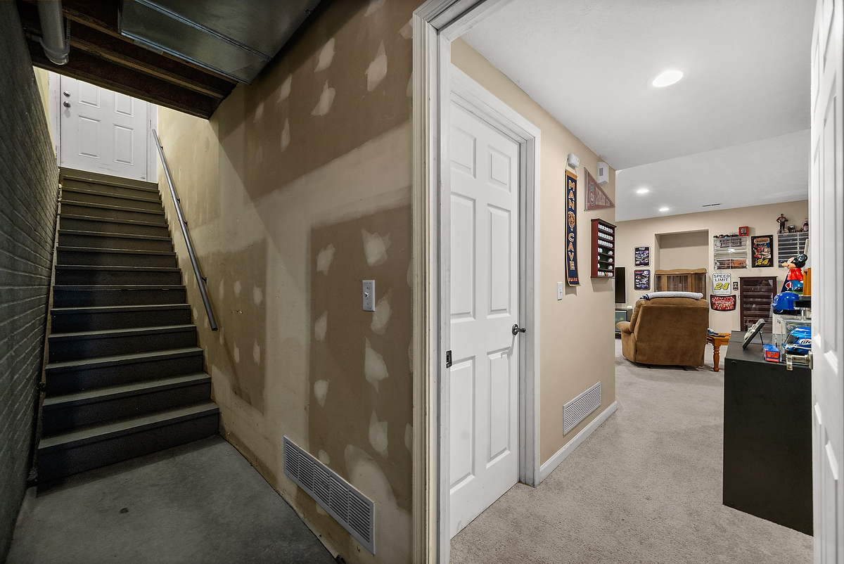 421 Sunset Drive Colfax, IL 61728 - Photo 24 of 44