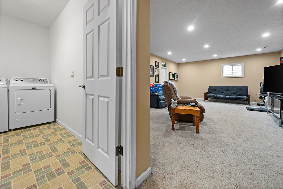 421 Sunset Drive Colfax, IL 61728 - Photo 28 of 44