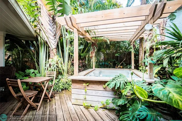 $4,380,000 | 3301 Southeast 12th Street, Pompano Beach, FL 33062