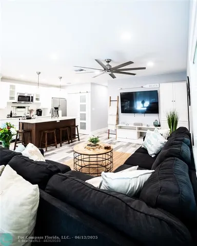 $4,380,000 | 3301 Southeast 12th Street, Pompano Beach, FL 33062