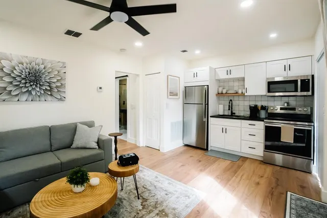 $4,380,000 | 3301 Southeast 12th Street, Pompano Beach, FL 33062