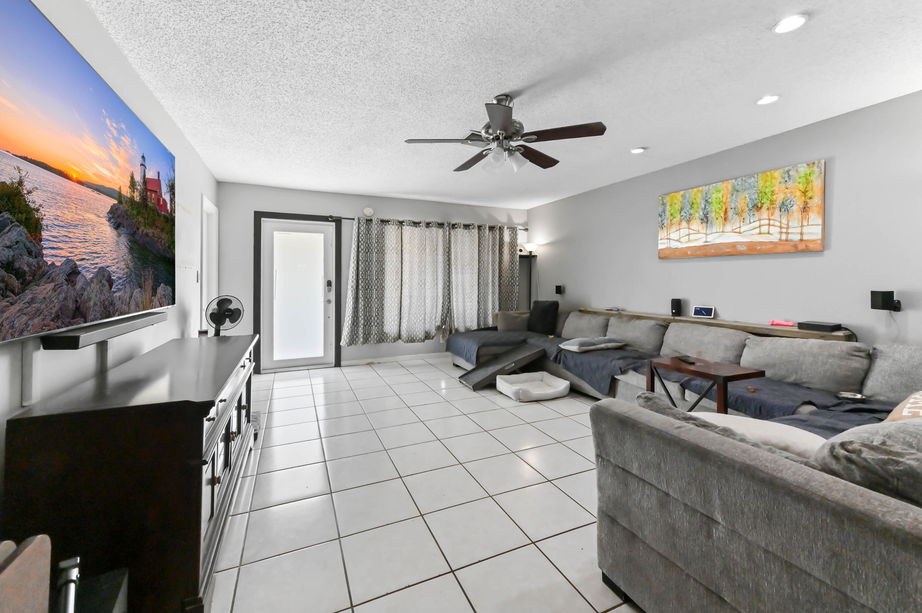 1320 Riverside Circle Wellington, FL 33414 - Photo 32 of 46 07 Living Room 03