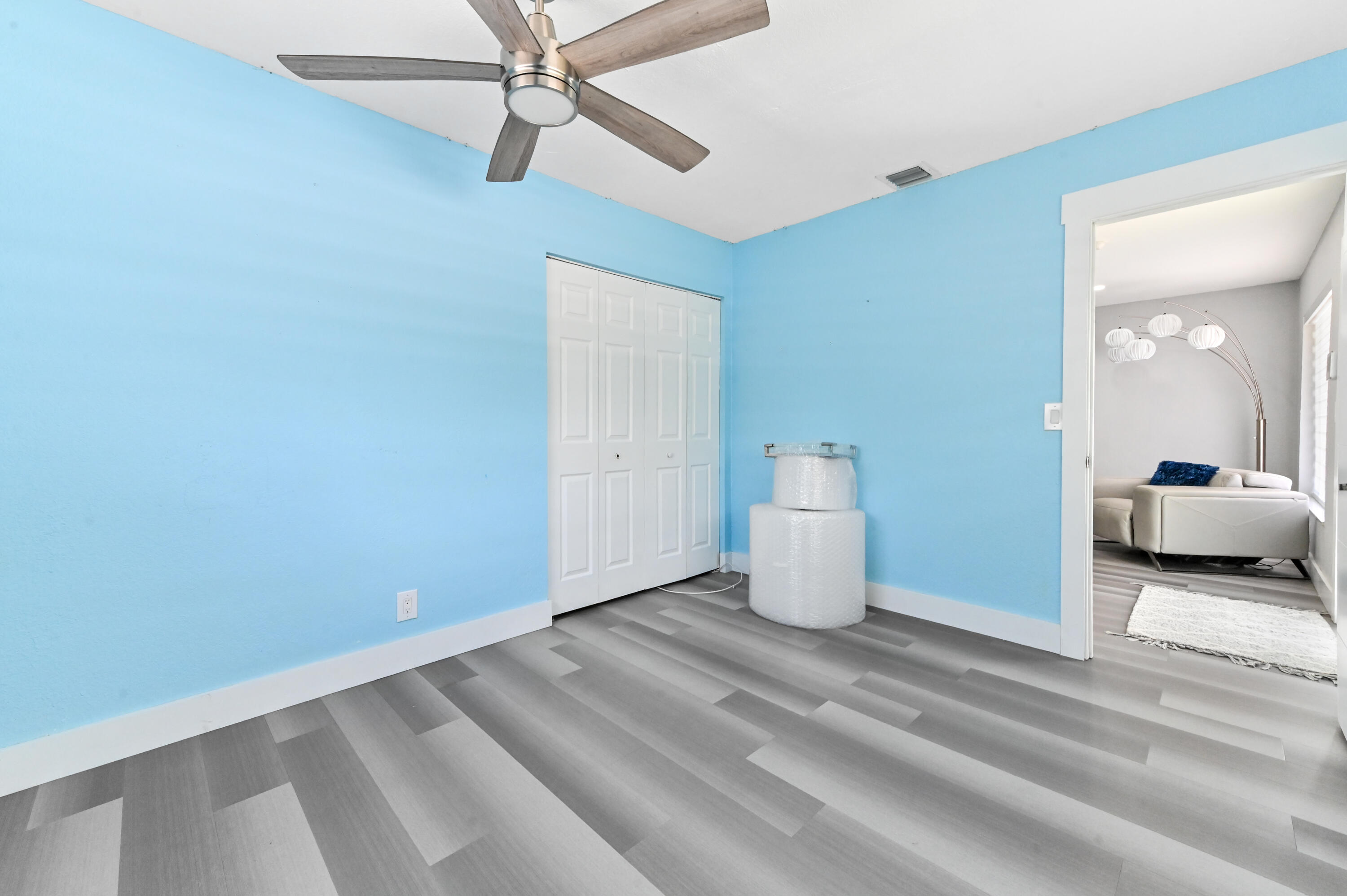 1320 Riverside Circle Wellington, FL 33414 - Photo 10 of 46 16 Bed Room 02