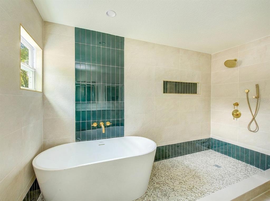2171 Beecher Road North Clearwater, FL 33763 - Photo 20 of 47 Gallery Image 20
