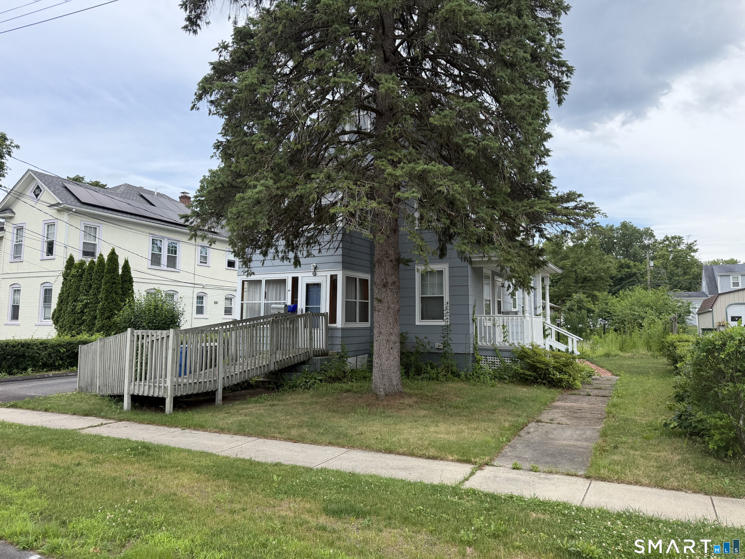 98 6th Street Bristol, CT 06010 - Photo 3 of 3