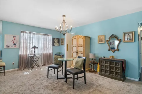 $215,000 | 2333 Indian River Boulevard, Unit 401, Vero Beach, FL 32960