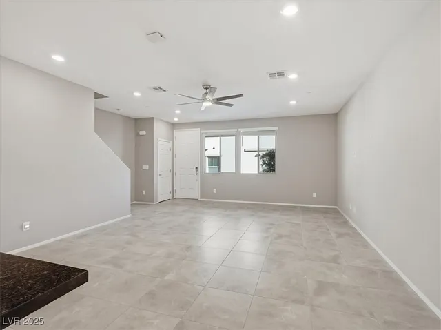 $1,950 | 6270 Cappadocia Street, Las Vegas, NV 89148