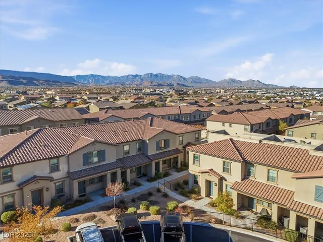 $1,950 | 6270 Cappadocia Street, Las Vegas, NV 89148