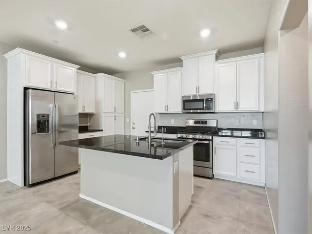 $1,950 | 6270 Cappadocia Street, Las Vegas, NV 89148