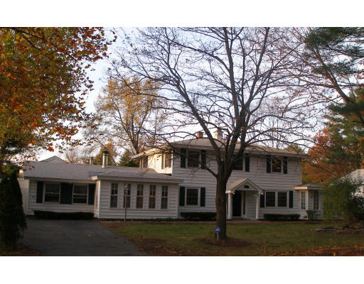 5 Ansie Road Chelmsford, MA 01824 - Photo 1 of 14
