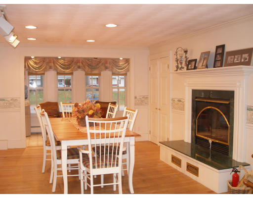 5 Ansie Road Chelmsford, MA 01824 - Photo 2 of 14