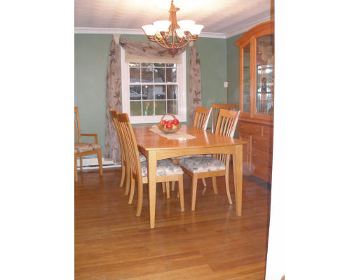5 Ansie Road Chelmsford, MA 01824 - Photo 4 of 14