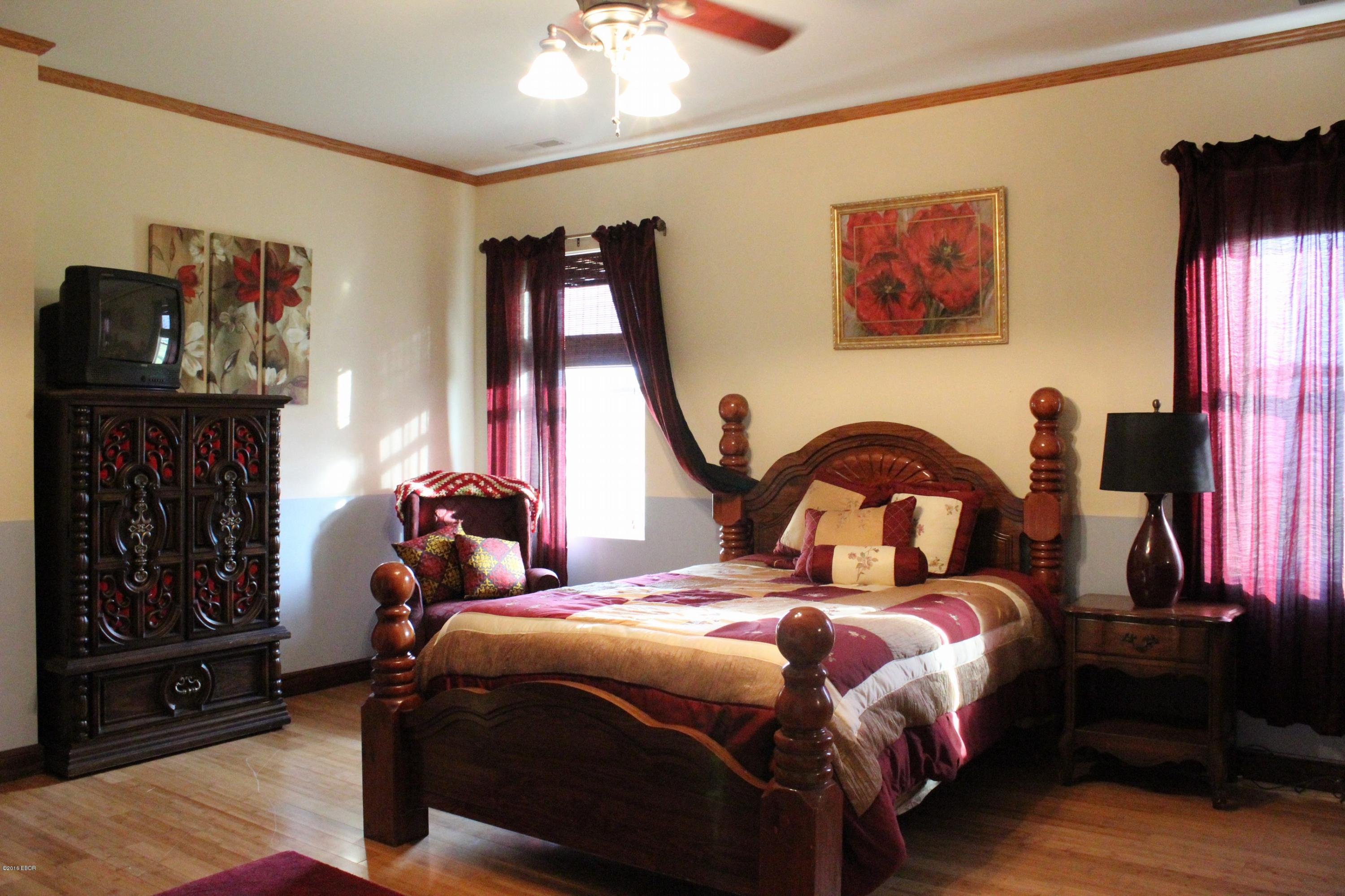 6156 Chautauqua Road Murphysboro, IL 62966 - Photo 21 of 47