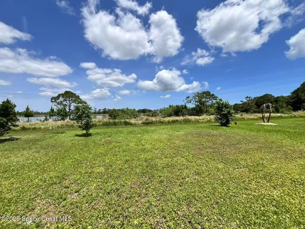 $2,000 | 2183 Farmhouse Road Southeast, Palm Bay, FL 32909