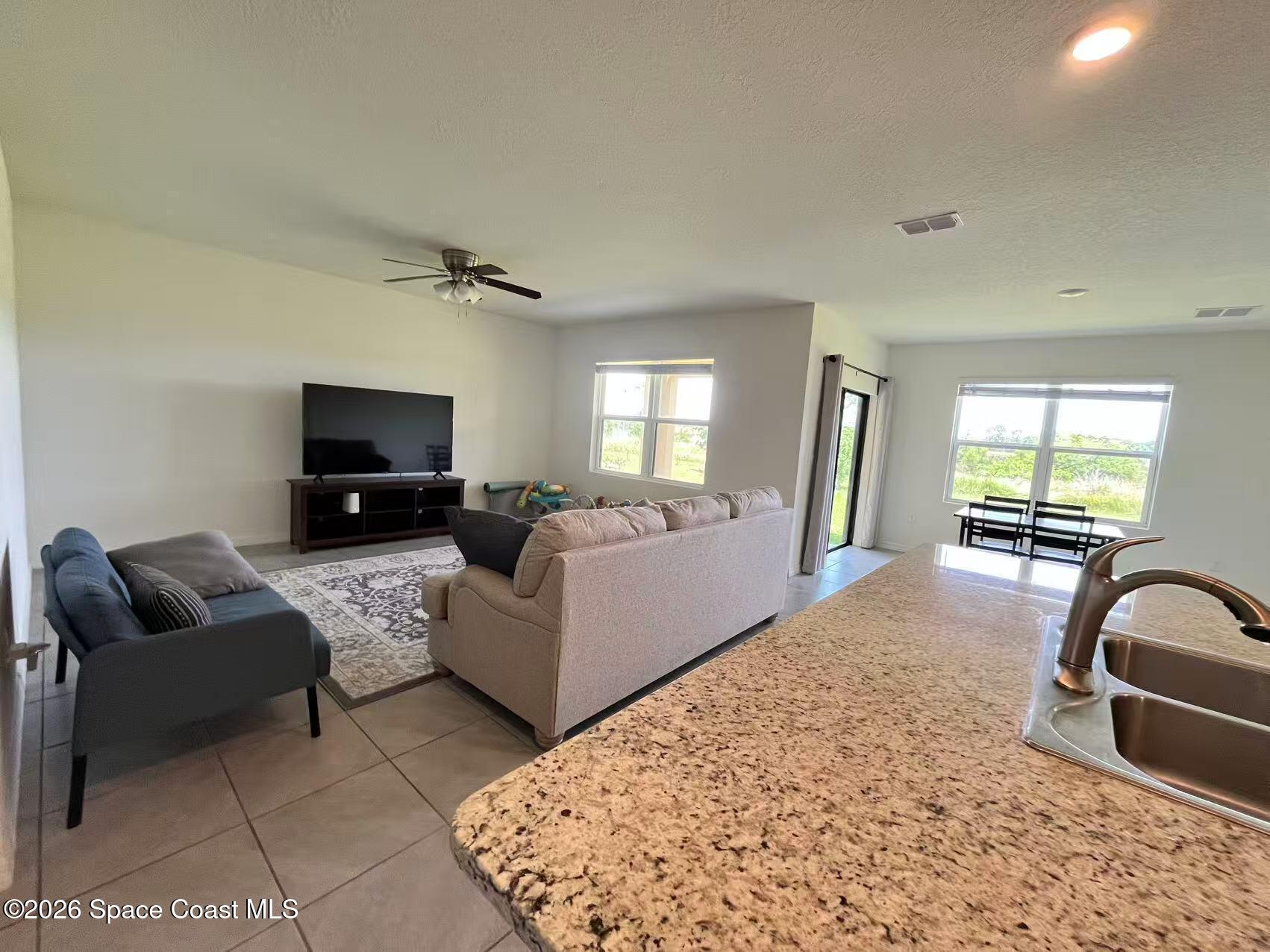 2183 Farmhouse Road Southeast Palm Bay, FL 32909 - Photo 2 of 12 Living room