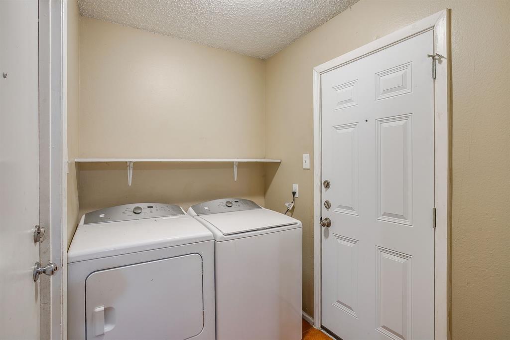 1906 Beacon Way Fort Worth, TX 76140 - Photo 27 of 36 a utility room with dryer and washer